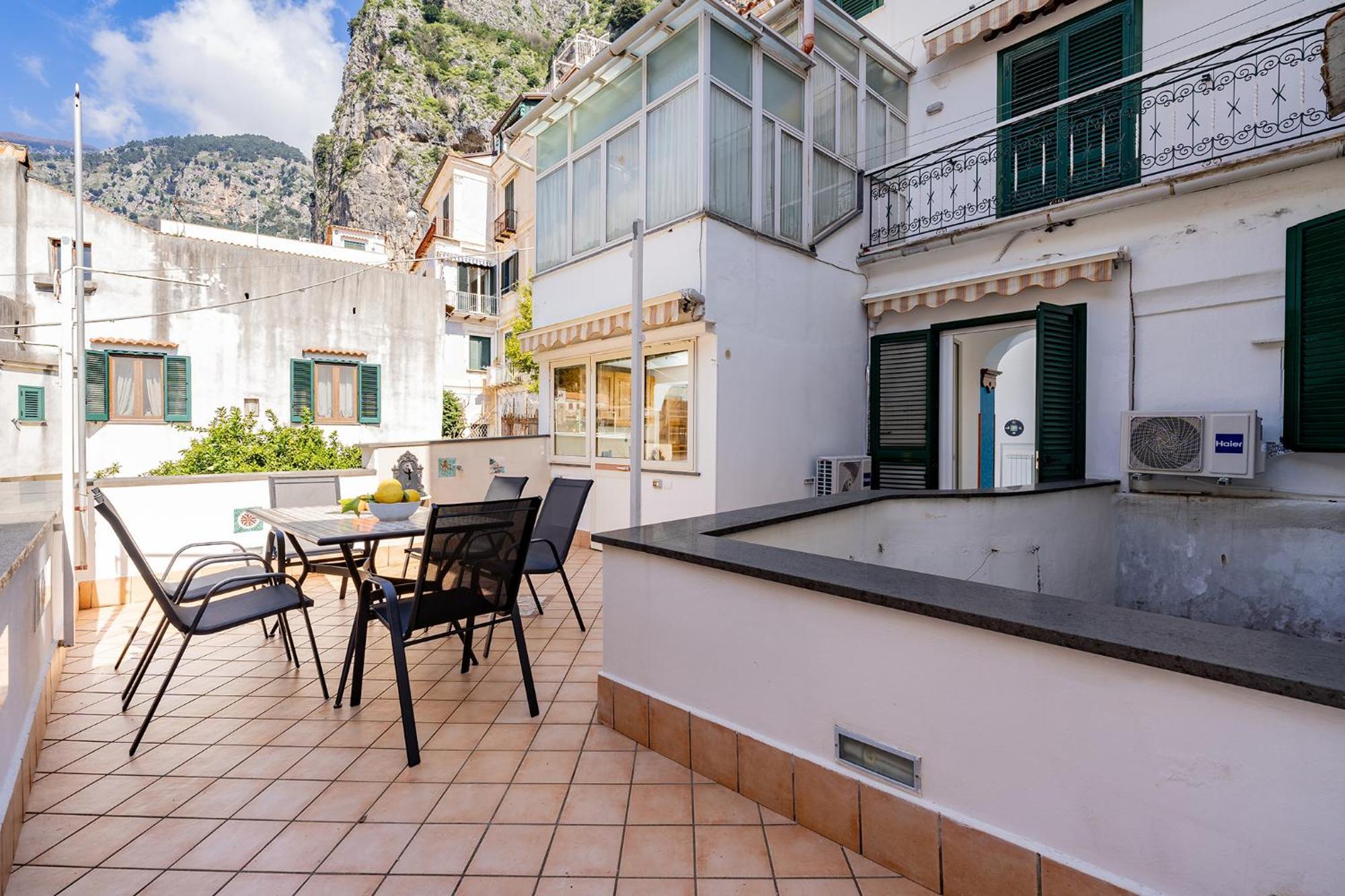 Ziro House Amalfi Appartement Buitenkant foto